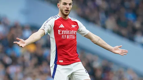 Declan Rice em campo na partida entre Manchester City e Arsenal pela Premier League, no dia 22 de setembro de 2024. (Sportimage Ltd / Alamy Stock Photo)