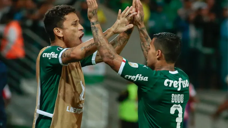 Vasco surpreende e quer anunciar ídolo do Palmeiras para jogar com Vegetti em 2025. Foto: Marcello Zambrana/AGIF