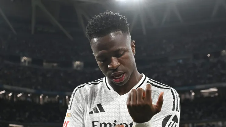 Vini em ação pelo Real Madrid.