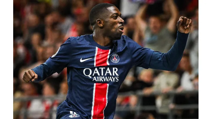 Dembelé comemora seu gol na partida entre Reims e PSG pelo Campeonato Francês, no dia 21 de setembro de 2024. (Independent Photo Agency / Alamy Stock Photo)