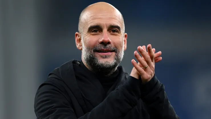 Pep Guardiola perdeu Rodri por lesão e já possui um nome ideal para o Manchester City (Photo by Justin Setterfield/Getty Images)
