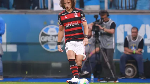 David Luiz em ação durante a partida entre Grêmio e Flamengo pelo Brasileirão, no dia 22 de setembro de 2024