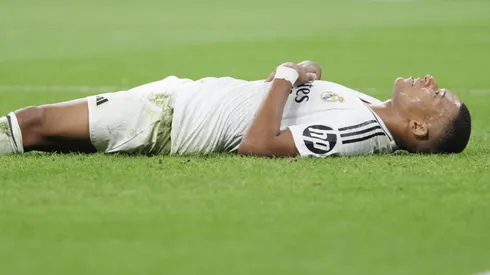 Carlo Ancelotti, técnico do Real Madrid, fez uma atualização sobre Kylian Mbappé após a vitória da equipe contra o Deportivo Alavés. (Foto: IMAGO / NurPhoto)