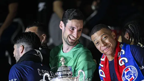 Ex-PSG, Sergio Rico tem acordo encaminhado para jogar no futebol árabe.