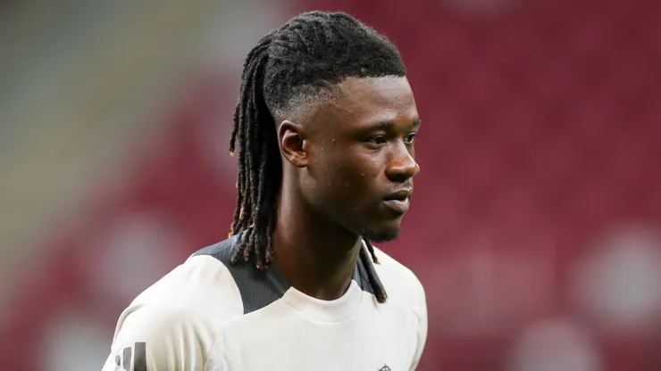 Eduardo Camavinga com a camisa do Real Madrid