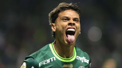 Richard Rios com a camisa do Palmeiras.