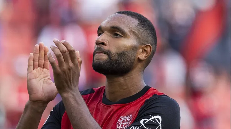 Gigante da Premier League disputa Tah com o Bayern de Munique.