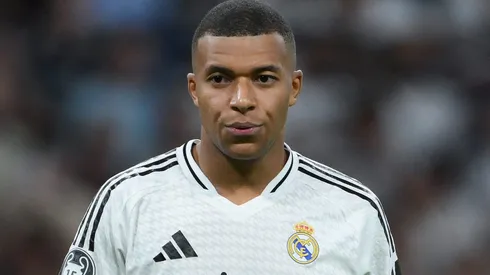 Mbappé causa no Real Madrid e recebe alerta de companheiro: "Da próxima vez..." (Photo by David Ramos/Getty Images)