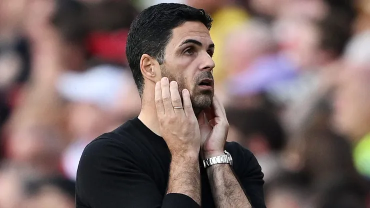 Mikel Arteta pode ficar sem reforço badalado no Arsenal. (Photo by Shaun Botterill/Getty Images)