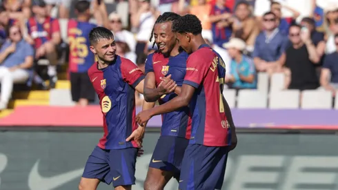 Barcelona pode negar pedido de Hansi Flick e fechar venda de craque por R$ 303 milhões. (Foto: Imago)