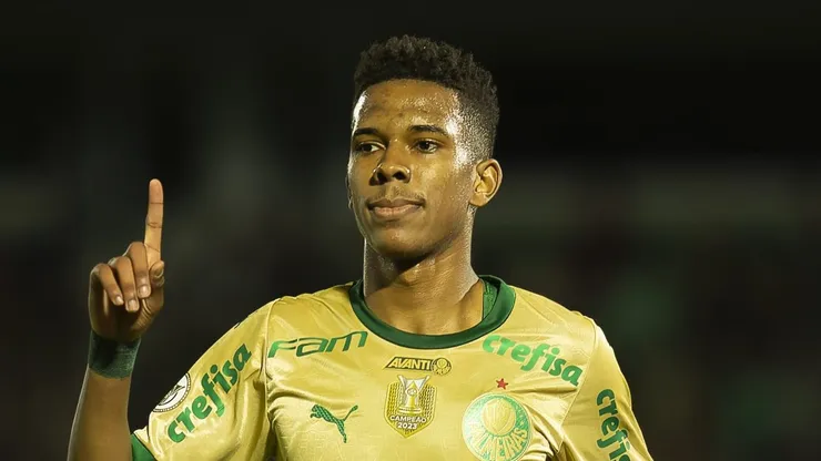 Estêvão tem problema que assusta o Chelsea