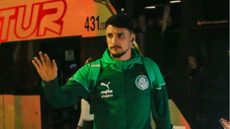 Piquerez fez cirurgia em julho