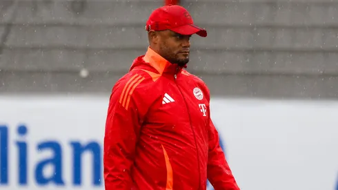 Vincent Kompany com a camisa do Bayern de Munique