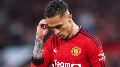 Antony, atacante do Manchester United é 'chamado atenção' pelo treinador.