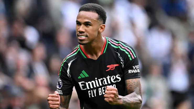 Gabriel Magalhães, zagueiro do Arsenal. (Photo by Justin Setterfield/Getty Images)