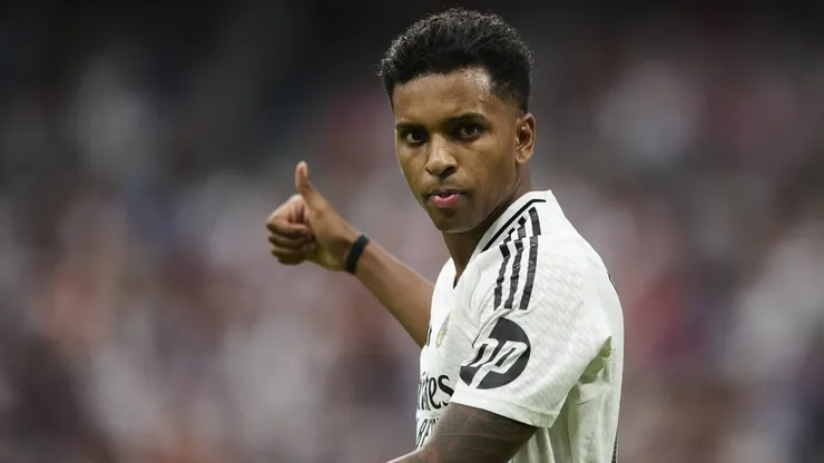 Rodrygo com a camisa do Real Madrid