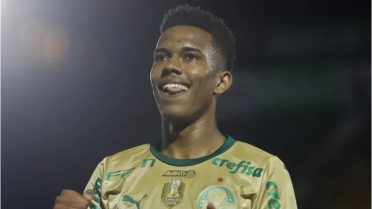 Após Estêvão, Palmeiras pode fechar a venda de outro importante jogador ao Chelsea. (Photo by Miguel Schincariol/Getty Images)
