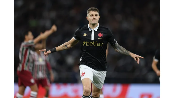 Vegetti comemora gol no Vasco. Foto: Lucas Figueiredo/Getty Images