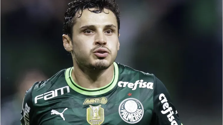 Raphael Veiga descarta ida para rival do Brasileirão, mas topa jogar em time inusitado. (Photo by Alexandre Schneider/Getty Images)
