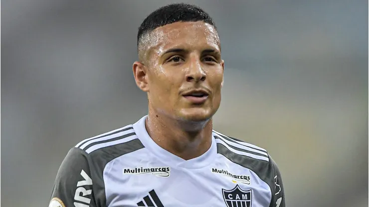 Gigante europeu decide pagar a multa para tirar Guilherme Arana do Atlético Mineiro.