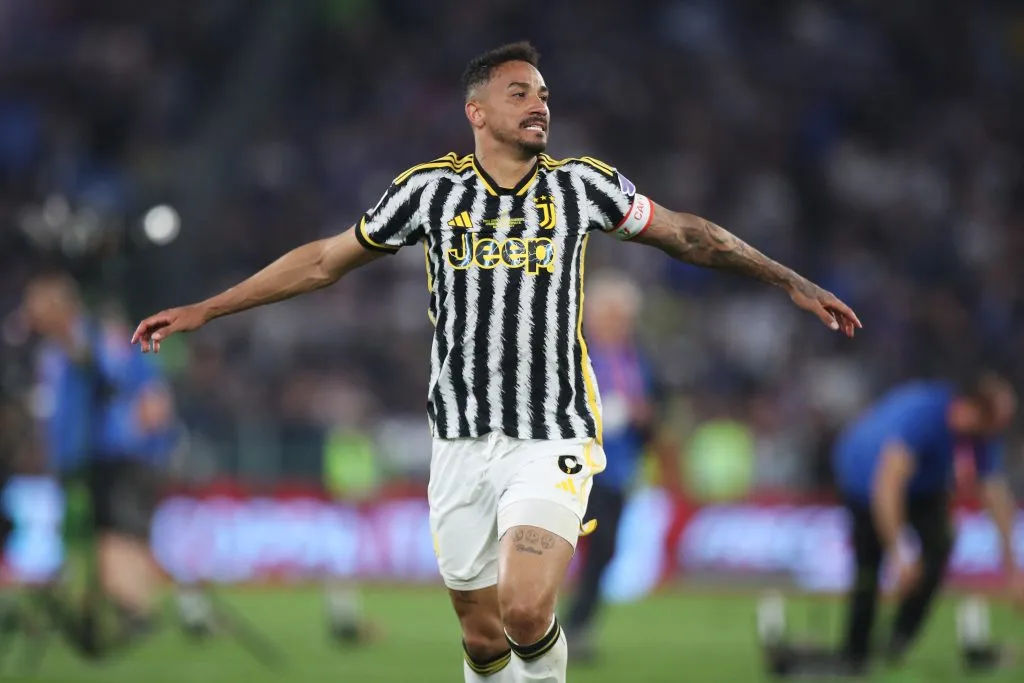 Danilo em atuação pela Juve (Photo by Paolo Bruno/Getty Images)