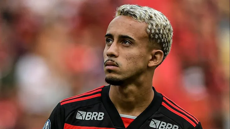 Matheus Goncalves, jovem jogador do Flamengo . Foto: Thiago Ribeiro/AGIF
