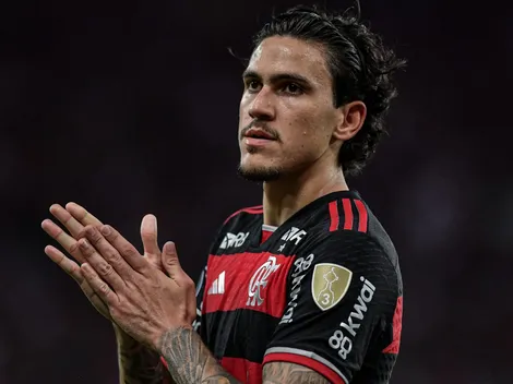 Flamengo encaminha Martial, substituto de Pedro