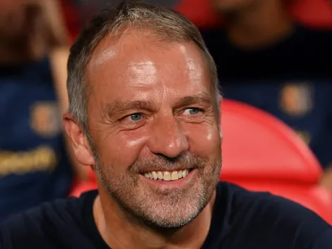 Barcelona pensa no retorno de Óscar Mingueza para Hansi Flick