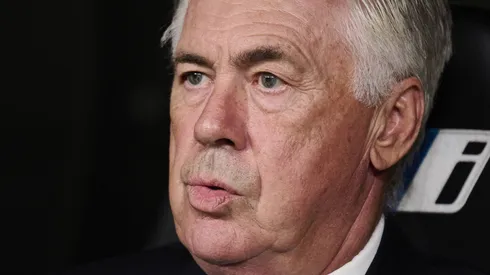 Ancelotti esquece Sérgio Ramos e define nome para a zaga do Real Madrid na próxima temporada.