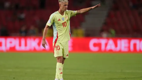 Dani Olmo em ação pela Espanha contra a Sérvia (Foto: Nebojsa Parausic/MN Press/Imago)