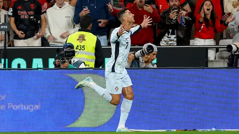 Cristiano Ronaldo chega a marca de 900 gols na carreira