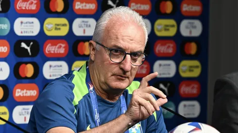 Dorival desconvoca zagueiro do Brasil. Foto: Candice Ward/Getty Images
