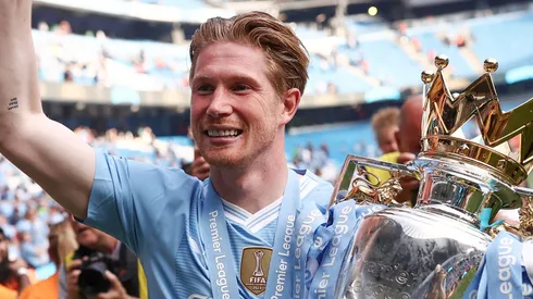 De Bruyne toma decisão de última hora envolvendo saída do Manchester City (Photo by Naomi Baker/Getty Images)