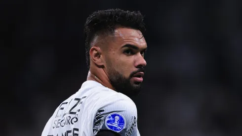 Corinthians pagará nova quantia milionária por Raniele após fechar compra por R$ 13,4 milhões.