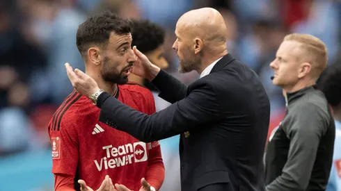 Bruno Fernandes e Erik Ten Hag, jogador e técnico do Manchester United. (Foto: IMAGO / Visionhaus)