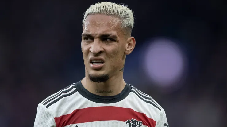 Manchester United topa envolver Antony em troca de jogadores com o Flamengo. (Foto: Imago)