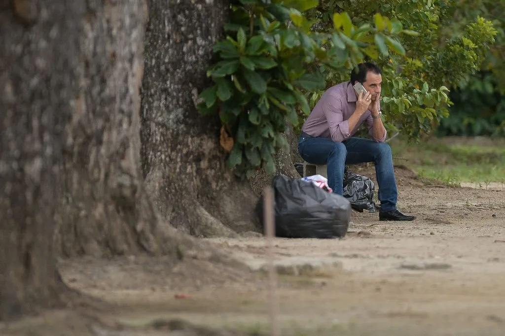 RIO DE JANEIRO – RJ – 12/06/2015 – Treino do Flamengo, Rodrigo Caetano durante treino do Flamengo no Ninho do Urubu. Foto: Pedro Martins/AGIF