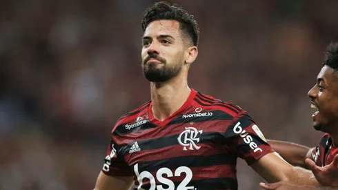 Com uma longa tradição de integrar talentos europeus, o Flamengo reforça sua identidade global. (Photo by Buda Mendes/Getty Images)