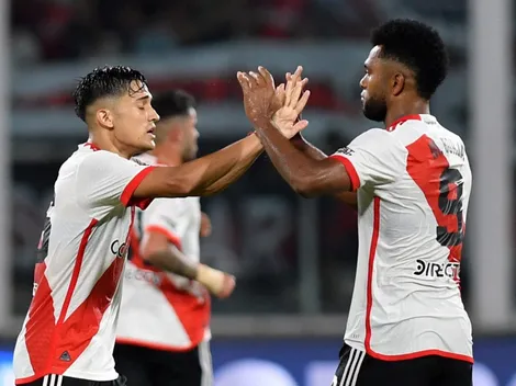 Torcida do River Plate pede a saída de Miguel Borja