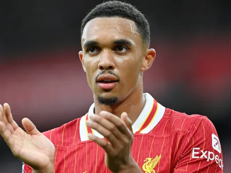 Clube observa Joan Aramburu caso não feche com Alexander-Arnold