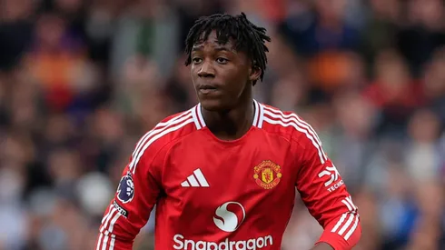 O Manchester United demonstra interesse em Javi Guerra, jovem meio-campista do Valencia, que se destaca na La Liga por sua inteligência e habilidade em campo. (Foto: IMAGO / Pro Sports Images)