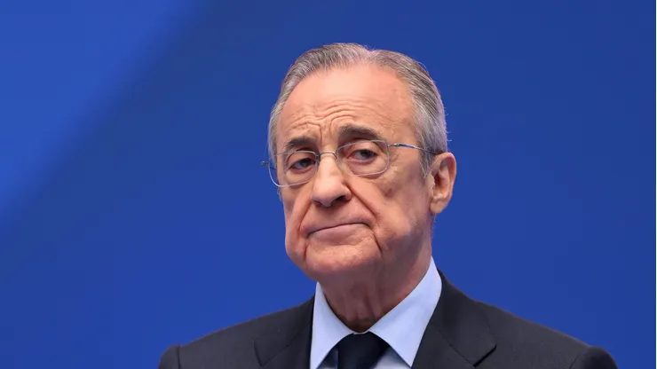 Florentino Pérez vai às compras.