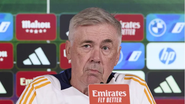Ancelotti, do Real Madrid, observa Warren Zaïre-Emery, do PSG