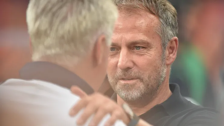 Hansi Flick e Carlo Ancelotti juntos