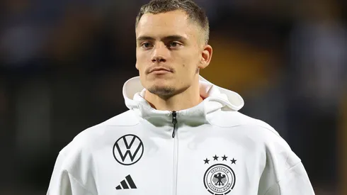Florian Wirtz antes de partida pela Alemanha