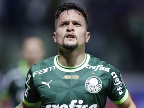 Oferecido ao Flamengo, Artur, ex-Palmeiras, pode reforçar o Grêmio