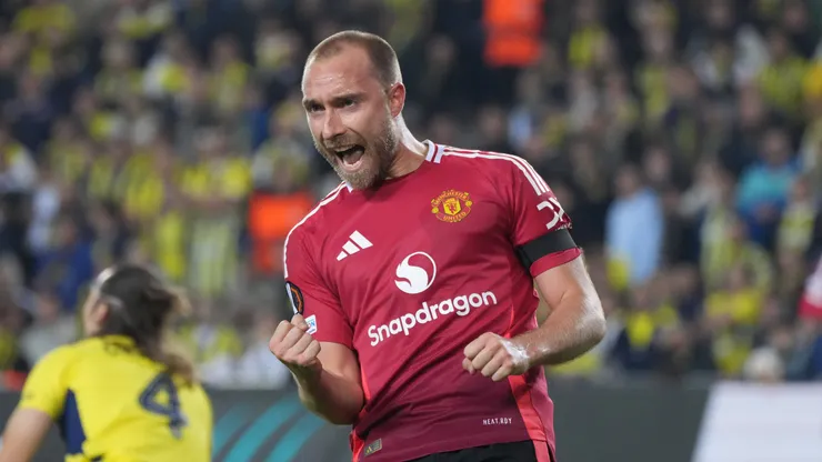 Eriksen marca em partida pelo Manchester United