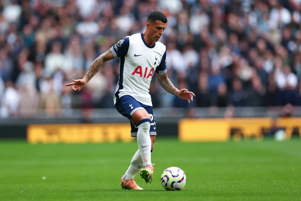 Pedro Porro é um dos destaques do Tottenham (Photo by Marc Atkins/Getty Images)