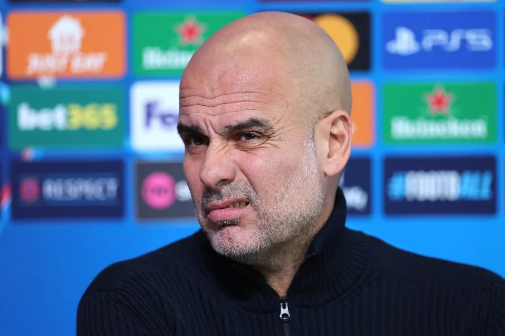 Guardiola em entrevista coletiva. (Photo by Jan Kruger/Getty Images)