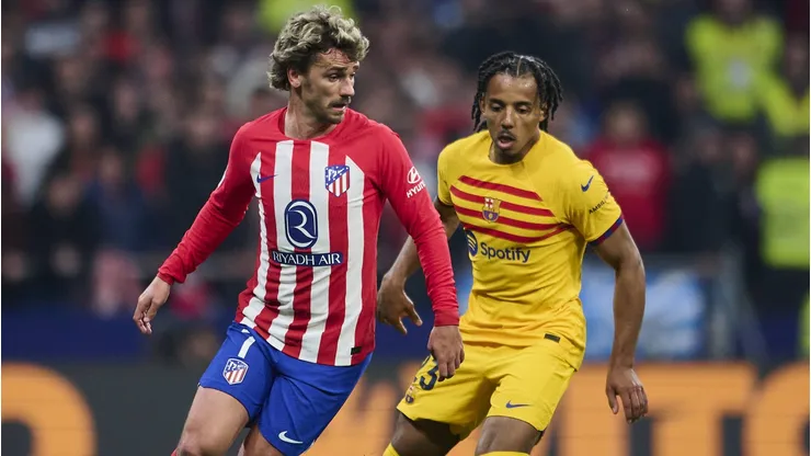 Barcelona x Atlético de Madrid em disputa pela La Liga na última temporada.